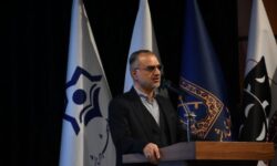 رئیس شورای شهر رشت: پیشکسوتان ستونهای تئاتر هستند و تئاتر بخشی از هویت فرهنگی رشت است و باید حفظ شود